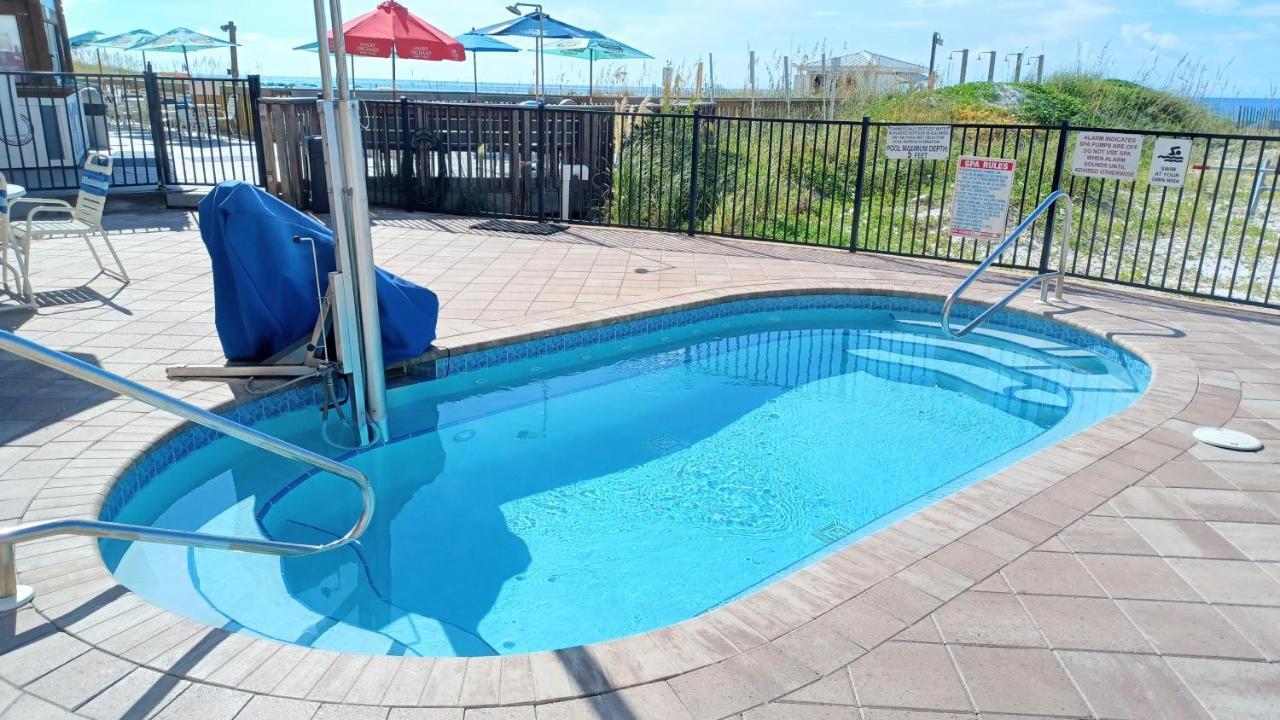 Pelican Beach Resort Rentals Destin Extérieur photo